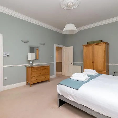 City Apartment Apartment