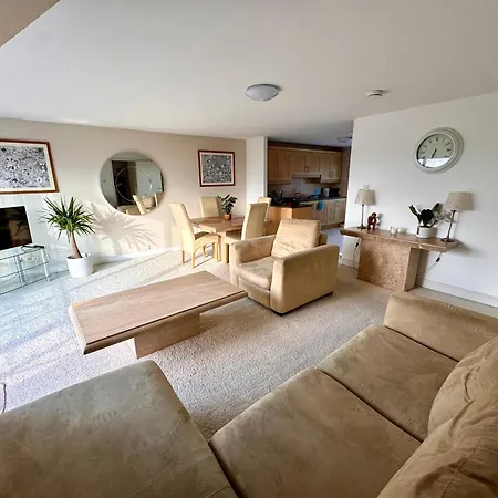 Διαμέρισμα Appins Penthouse Luxury - Fast Wifi & Free Parking