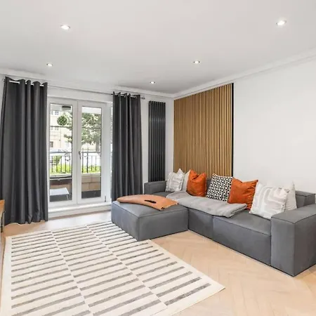 Apartamento Modern 2 Bed *