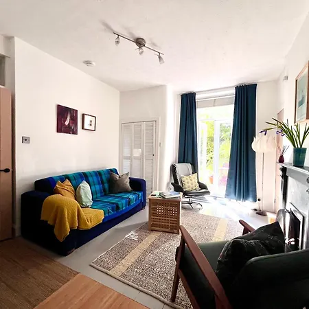 Garden Flat Lejlighed