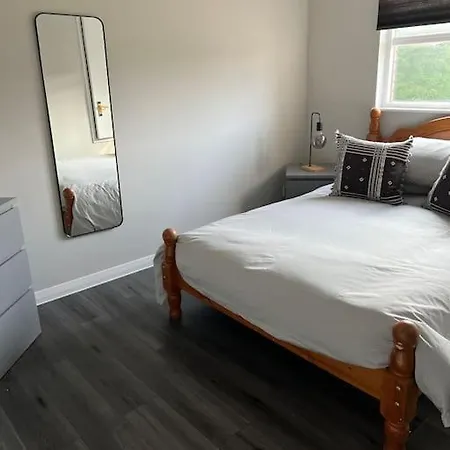 Number 70, Portobello, *