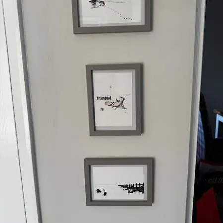 Number 70, Portobello, *