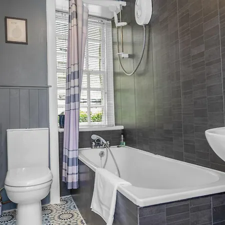 Charming In The Old Town Apartman *