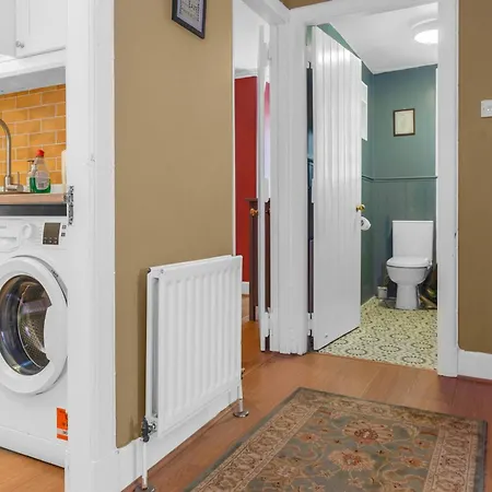 Charming In The Old Town Apartman Edinburgh