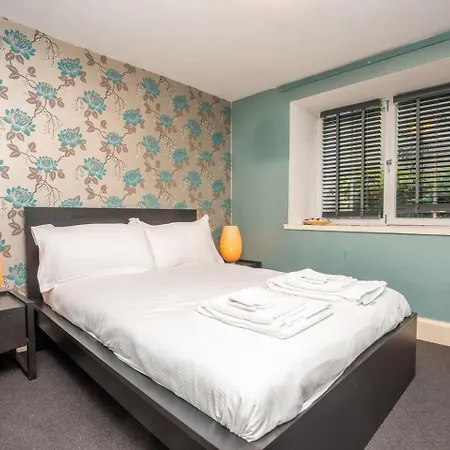 Apartment The Old School In Dean Village