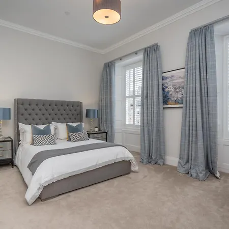 Georgian Gem In The New Town