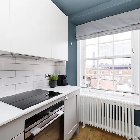 Joivy Spacious Next To West End *