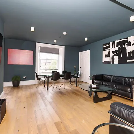 Joivy Spacious Next To West End Appartement Édimbourg