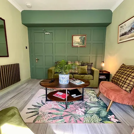 Boutique Castle View 3 Bedroom Lejlighed
