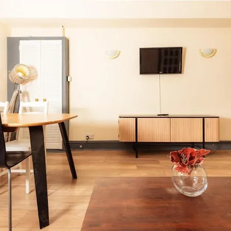 Apartment Warm & Welcoming Apartment, City Center - Meadows 4