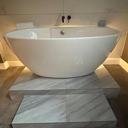 1Bed Retreat Stockbridge Edinburgh * 爱丁堡