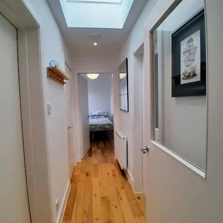 Appartement Cosy 2 Bed *