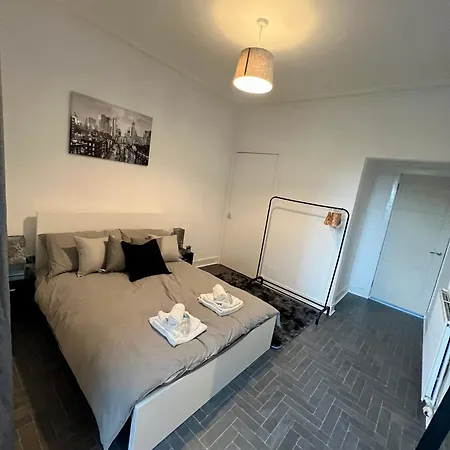 2 Bed Flat In アパート エディンバラ