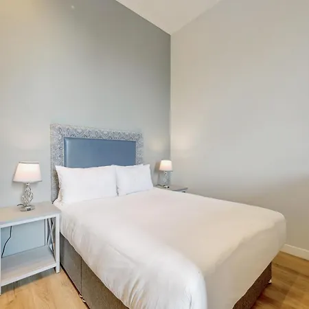 Princes Street Aparthotel Edimburgo