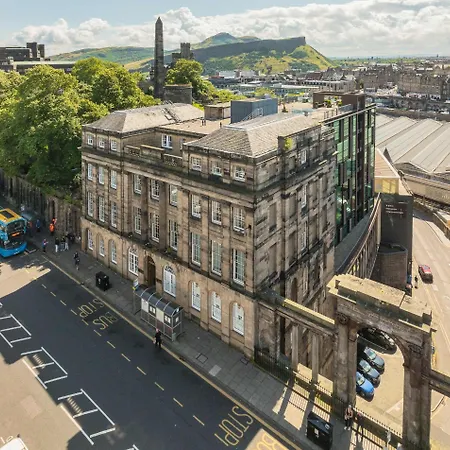 Princes Street 4* Edimburgo