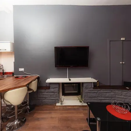 Apartment Warm By Holyrood Palace! Edinburgh