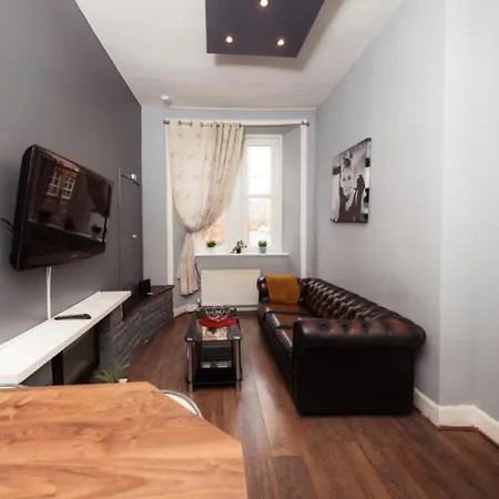 Apartment Warm By Holyrood Palace! *