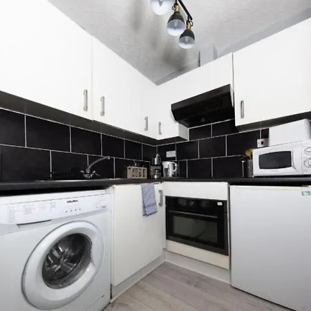 Cozy City Centre By The Meadows! 5 Edinburgh