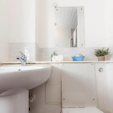 Cozy City Centre By The Meadows! 5 Apartment Edinburgh
