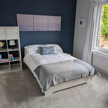 Beautiful Double Homeshare Great Location Ubytování v soukromí Edinburgh