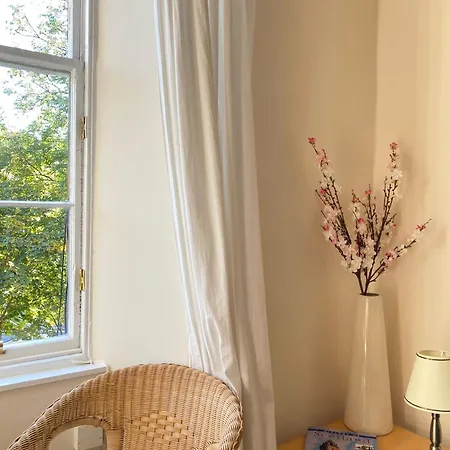 Cute 1 Bedroom Retreat In Beautiful Stockbridge