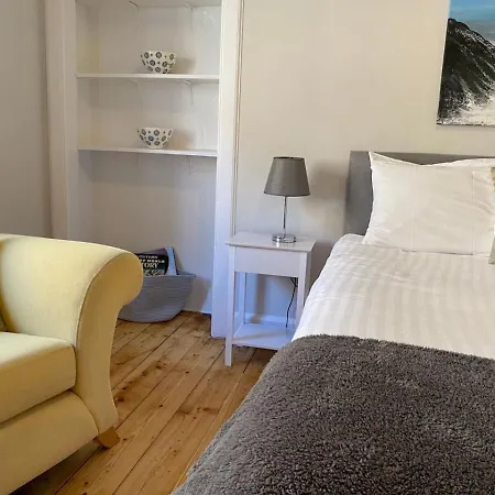 Gorgeous 2 Bed, Edinburg
