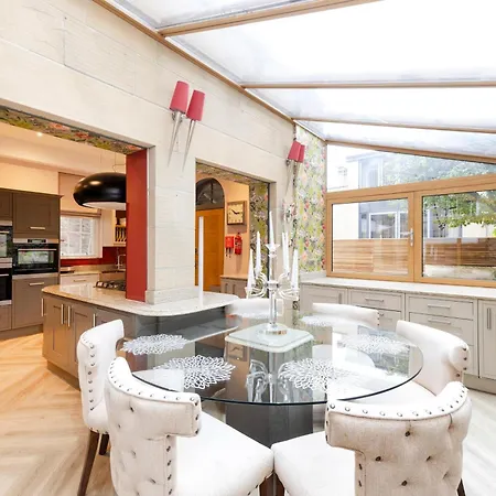 Lägenhet Argyl - 4 Bed On York Place, New Town