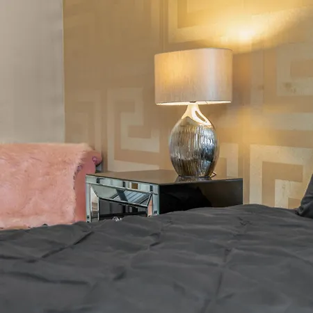 Quarto em Acomodações Particulares Cosy, Stylish Bedroom For Business And Work Travellers Edimburgo