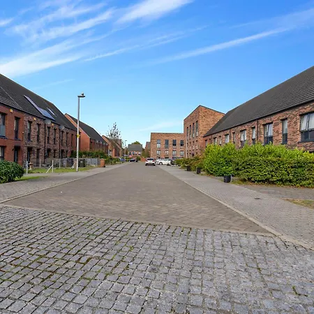 Cosy, Stylish Bedroom For Business And Work Travellers Quarto em Acomodações Particulares *