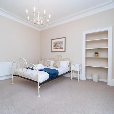 Queensferry To Leith