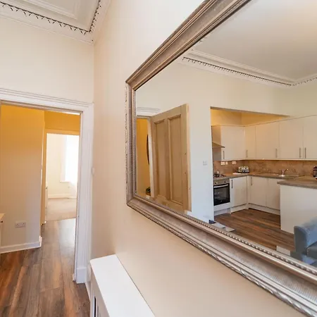 Queensferry To Leith * Edinburgh