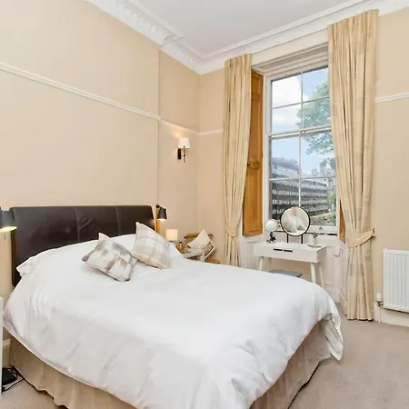Stylish Murrayfield Sanctuary Apartamento *