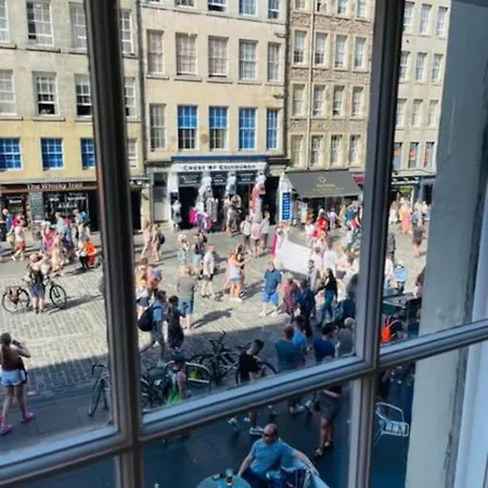 Stunning Royal Mile 2 Bedroom Lägenhet