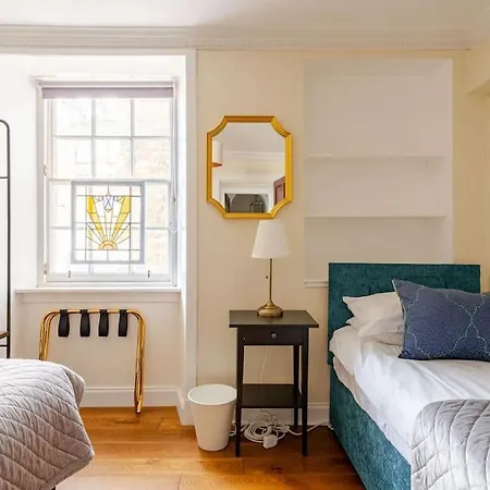 Stunning Royal Mile 2 Bedroom Lägenhet *