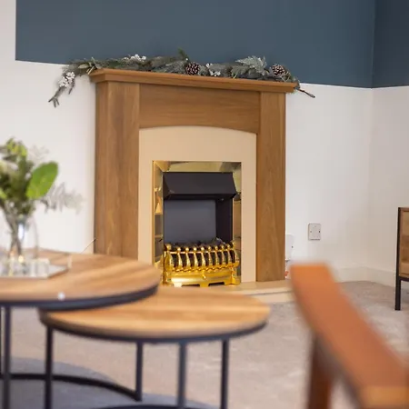 Stylish 3bed House Near Airport Edinburgh