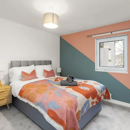 Apartment Stylish 3bed House Near Airport Edinburgh