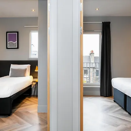 Staycity West End 4* Edinburg