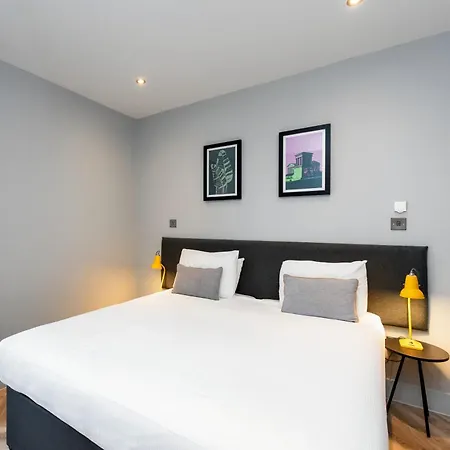 شقة فندقية Staycity West End 4*