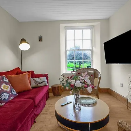 Guestready - Greyfriars Bobby View