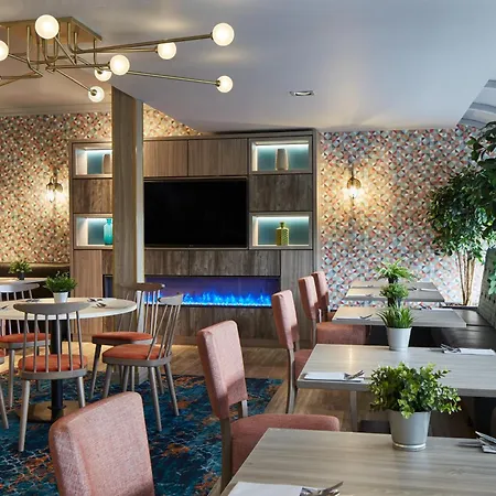 Отель Leonardo Murrayfield 4*