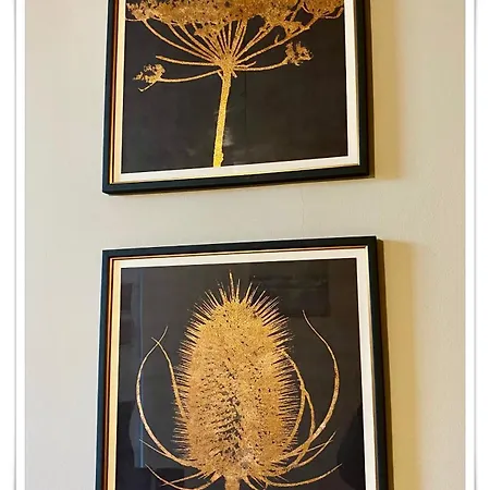 아파트 Beautifully Decorated 2bed Apt- Gem In Center