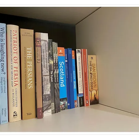 아파트 Beautifully Decorated 2bed Apt- Gem In Center *