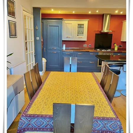 아파트 Beautifully Decorated 2bed Apt- Gem In Center 에든버러