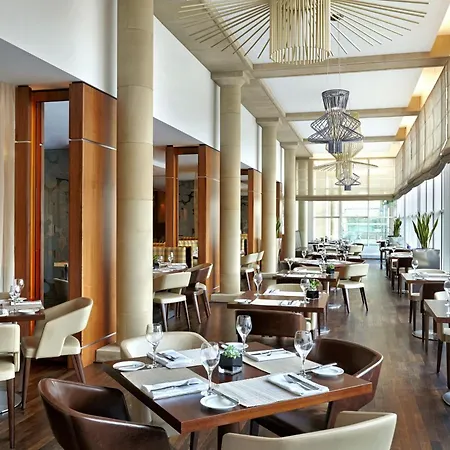 Sheraton Grand & Hotel 5*