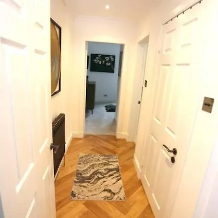 Cosy Apartment, Free Street Parking Edimburgo