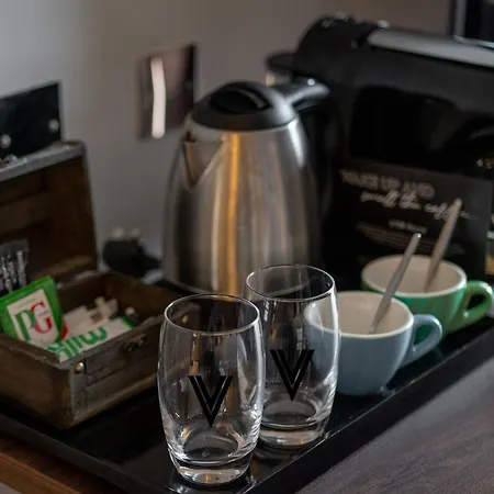 Village 에든버러