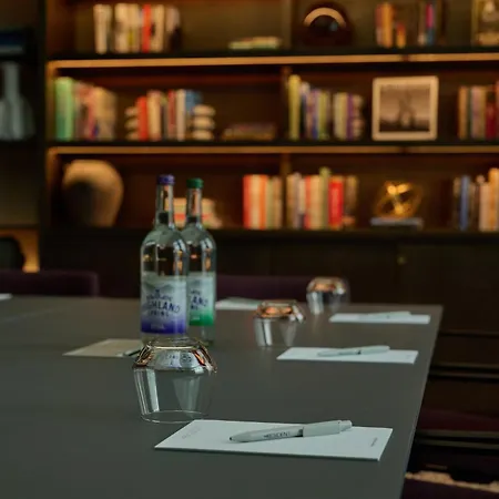 The Resident Hotell 4*