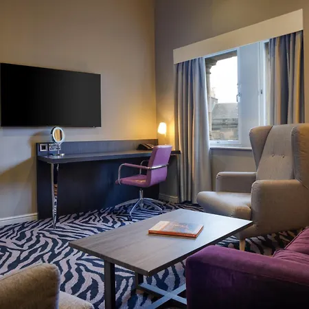 Doubletree By Hilton Centre