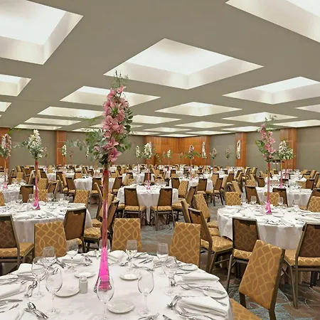 Sheraton Grand & 5*