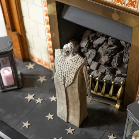 아파트 Spacious 3 Bed In Marchmont